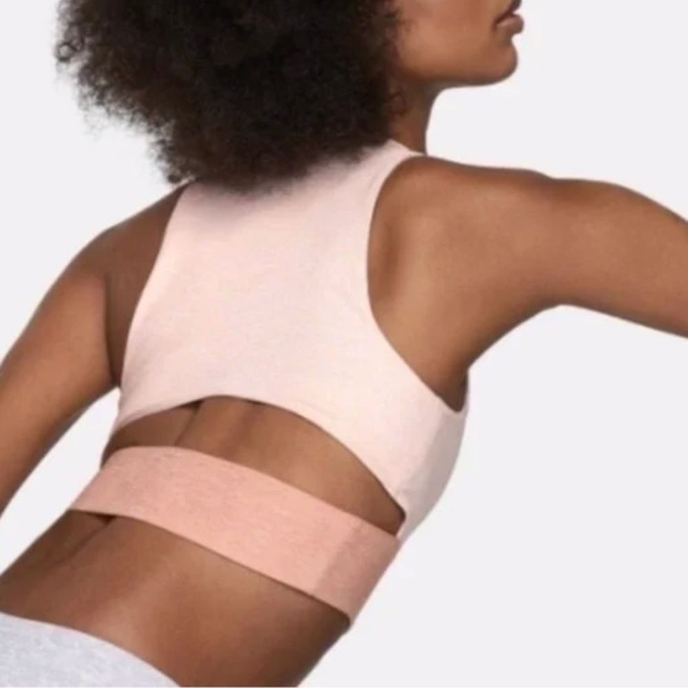 New Outdoor Voices Light Pink Slashback Sports Bra